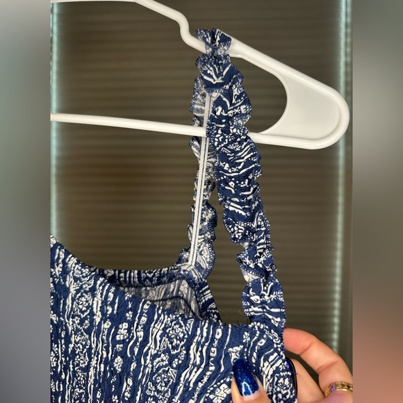 Women’s Blue Patterned Romper with Pockets - Picture 3 of 4